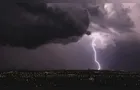 Paraná tem alerta para tornados nos próximos dias; veja orientações