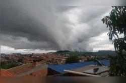 Alerta: duas nuvens-funil são registradas em Ponta Grossa e Ipiranga