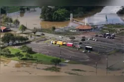 Após fortes chuvas, nível do Rio Iapó segue baixando em Castro