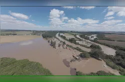 Vídeo mostra Distrito de Uvaia alagado após fortes chuvas em Ponta Grossa