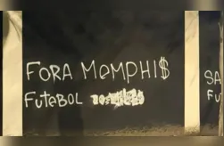 Fora Memphis pichado nos muros do corinthians