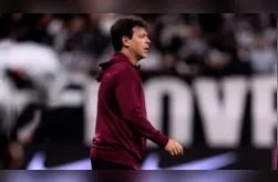 Timão perdeu para o Internacional e conheceu a sétima derrota seguida no Brasileirão