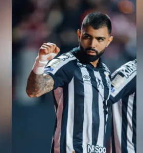 Gabigol brilha, e Santos vence o São Paulo em jogo atrasado do Brasileirão