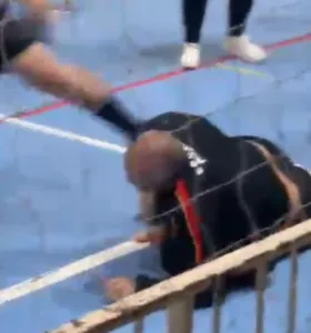 Árbitro leva chute na cabeça durante confusão em futsal nos Campos Gerais