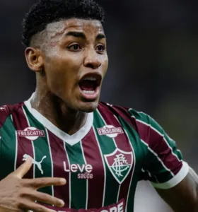 Fluminense vence o Internacional de virada no Maracanã