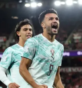 O jogo foi válido pela segunda rodada da Uefa Nations League