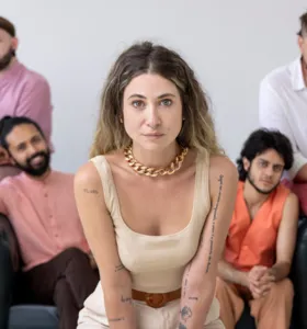 A Banda Mais Bonita da Cidade nasceu em Curitiba e conta com um dos seus maiores sucessos, "Oração"