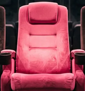 Durante todo o mês, cada sala do Cine Araújo no Palladium contará com uma Poltrona Rosa