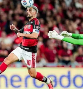 Flamengo leva sustos do Ind. del Valle, mas vai à semifinal da Libertadores