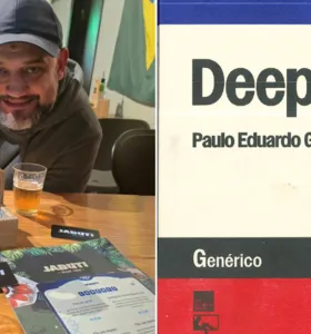 Autor comemorando a classificação de seu romance, no Prêmio Jabuti, no Bar Jabuti, em Curitiba e a capa do Livro Deepirex, de Paulo Eduardo Gonçalves