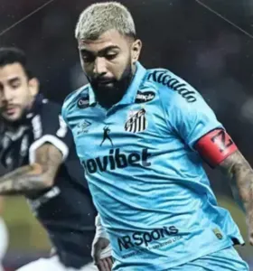 Com gols no final, Santos vence Remo no Mangueirão