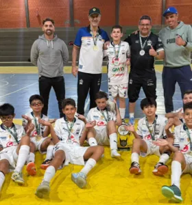 Ponta Grossa conquista três títulos na 4ª etapa do Desafio AMCG de Futsal