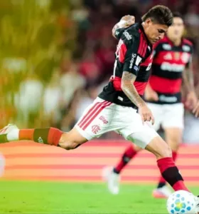 Carrascal abriu o placar para o Flamengo diante do Mirassol