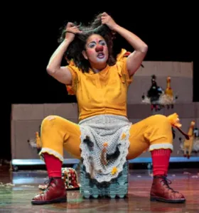 Teatro de Telêmaco Borba recebe o espetáculo 'Vale à Pena' pelo Circuito Cultural SESI