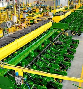 John Deere propõe banco de horas para evitar 150 demissões no RS