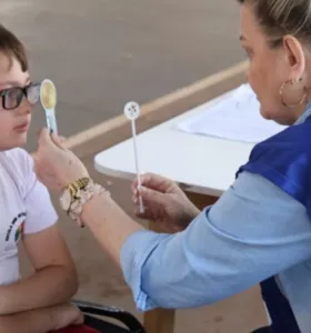 Programa Bons Olhos deve beneficiar mais de 2 mil alunos em Imbaú