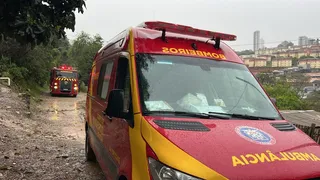 Crianças podem estar entre as vítimas de soterramento após chuva em PG