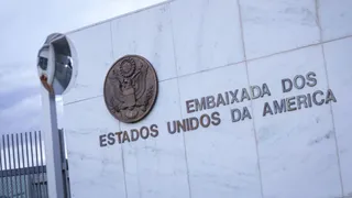 Embaixada dos EUA orienta funcionários a trabalharem de casa após ameaça