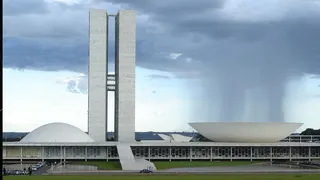 Congresso promulga PEC que acaba com escala 6x1 nesta sexta