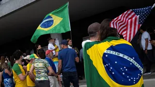 Reeleição de Lula dispara procura de brasileiros por mudança para os EUA