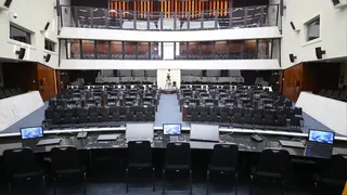 Conheça os 54 deputados estaduais eleitos no Paraná