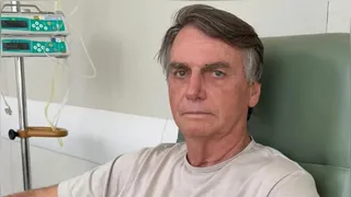 Bolsonaro passa mal em casa e Michelle cancela compromissos de campanha, diz Damares