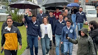 Sandro Alex vota em PG e projeta continuidade do governo no Paraná