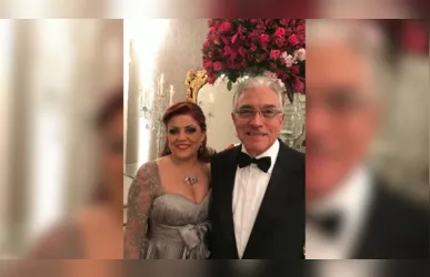 No registro, aparece ao lado do marido, Irapuan Cunha, com quem compartilha a beleza de uma vida construída com amor e cumplicidade.