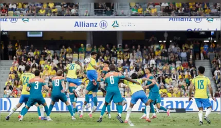 Ancelotti deve fazer sete mudanças em relação à equipe de sexta (25)