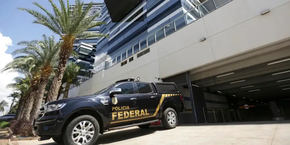 A investigação apura suspeitas de fraudes em operações financeiras do Banco Master.