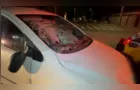 Idoso é atropelado por moto, arremessado contra carro e morre na RMC
