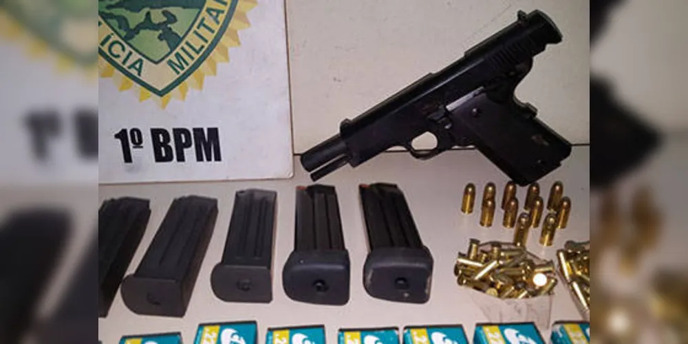 Imagem ilustrativa da imagem Ladrões invadem casa e roubam armas de morador