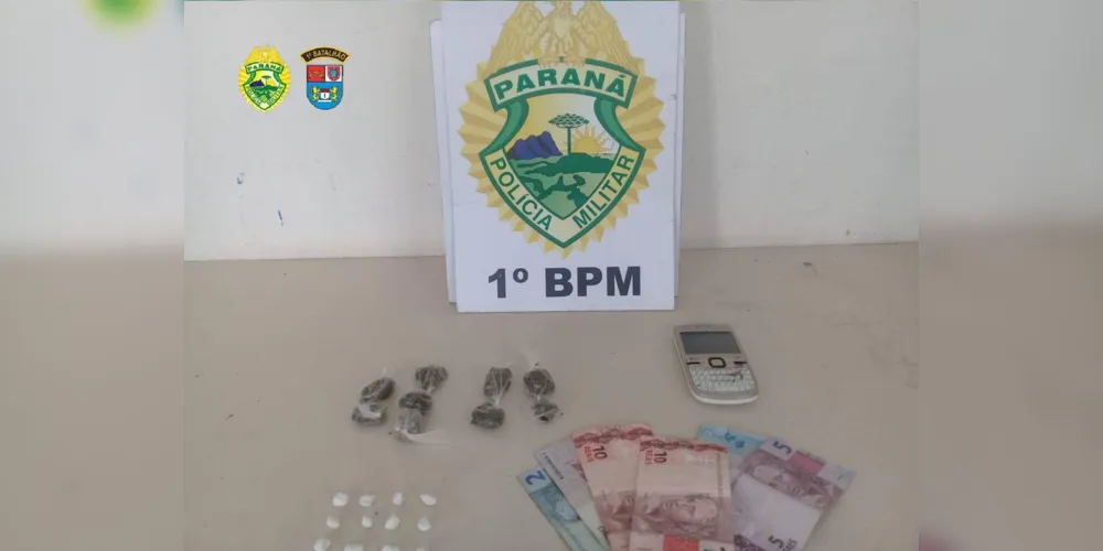 Drogas foram encontradas com casal na Praça dos Polacos durante a tarde