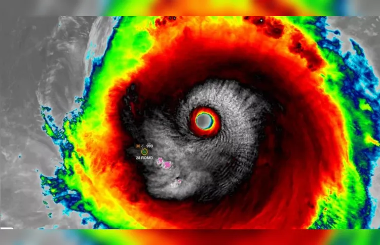 Supertufão Hinnamnor impressionava nas imagens de satélite das últimas horas