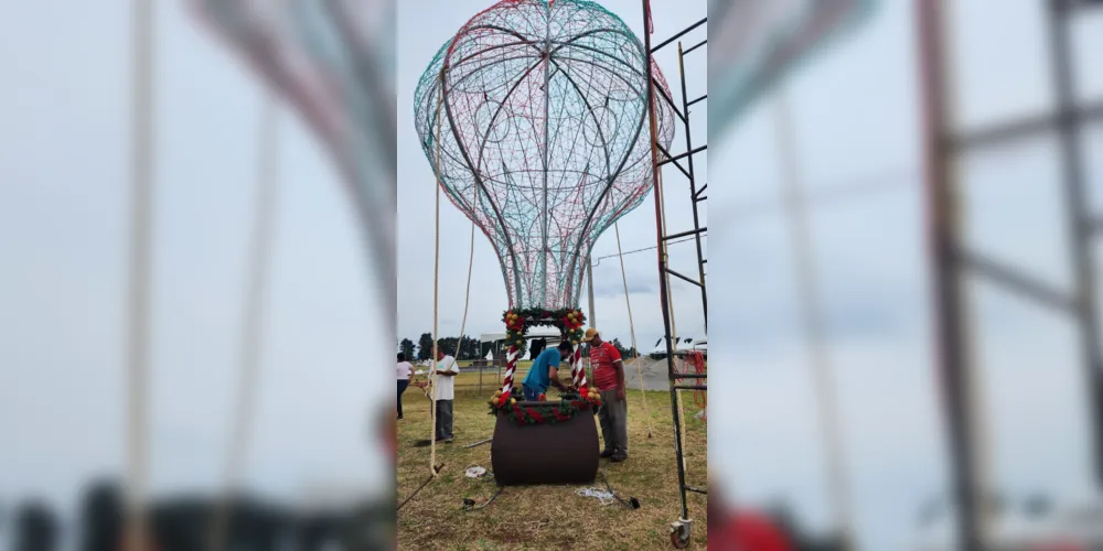 Imagem ilustrativa da imagem Decoração do ‘Natal Encantado’ começa a tomar forma em PG