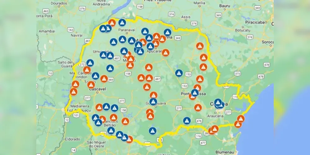 Pontos de bloqueio em rodovias estaduais. Vermelho – pontos ativos. Azul – pontos já liberados. Fonte: PMPR