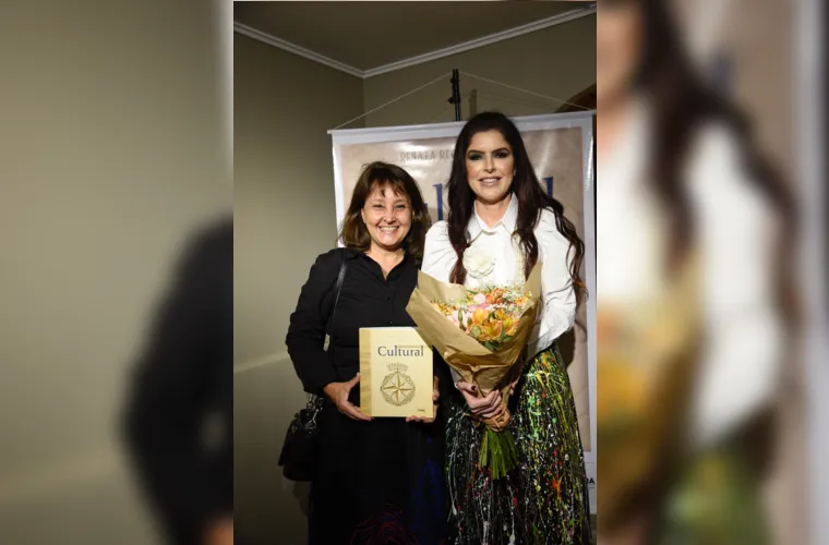 Renata e Ana Maria Camargo
