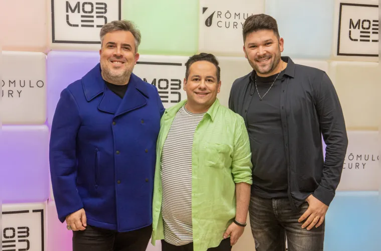 Jeison Gelaki, este colunista e Anderson Andrade