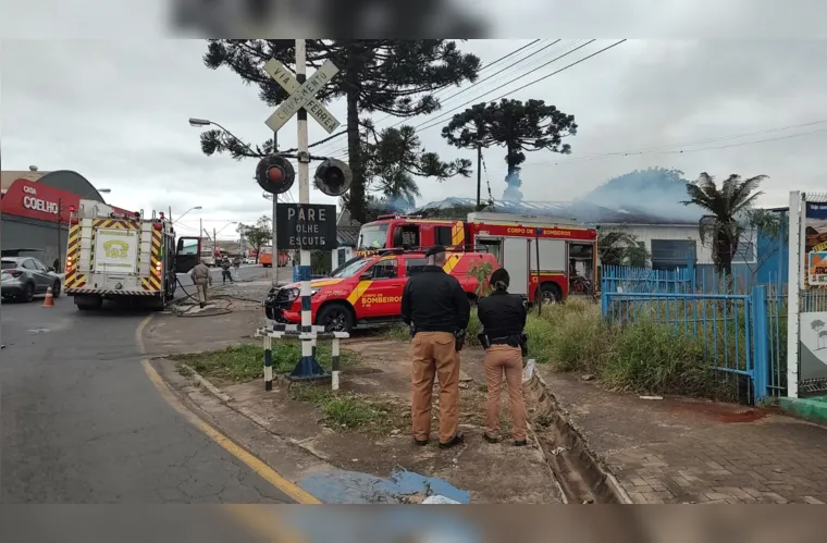 O local, que antigamente era preservado por uma empresa de segurança, está abandonado e é ocupado por usuários de drogas