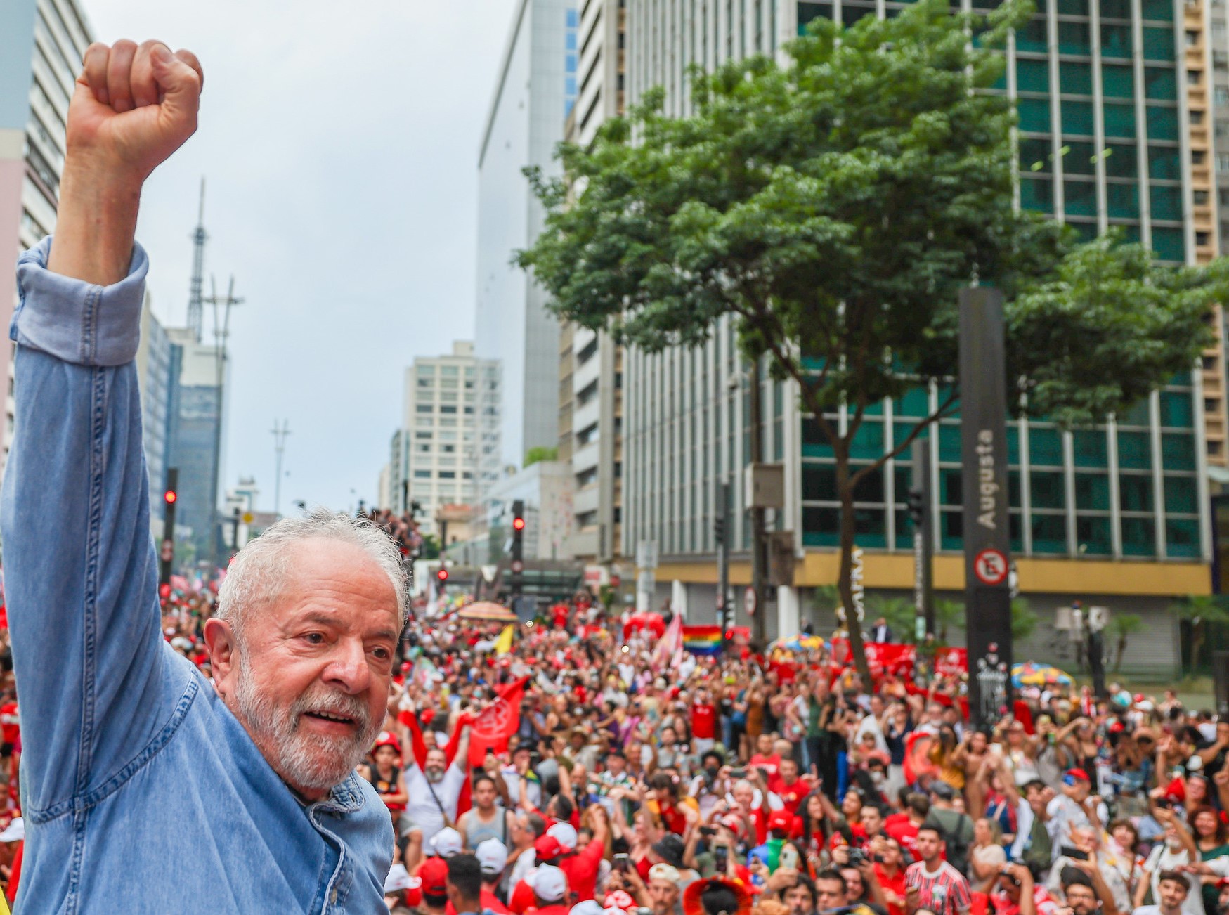 O início do mandato será difícil para Lula