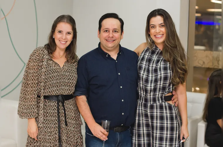 A advogada Juliana Rizental Machado será muito cumprimentada pela passagem de seu aniversário nesta quinta-feira (26). Da coluna RC os votos de realizações e felicidades.