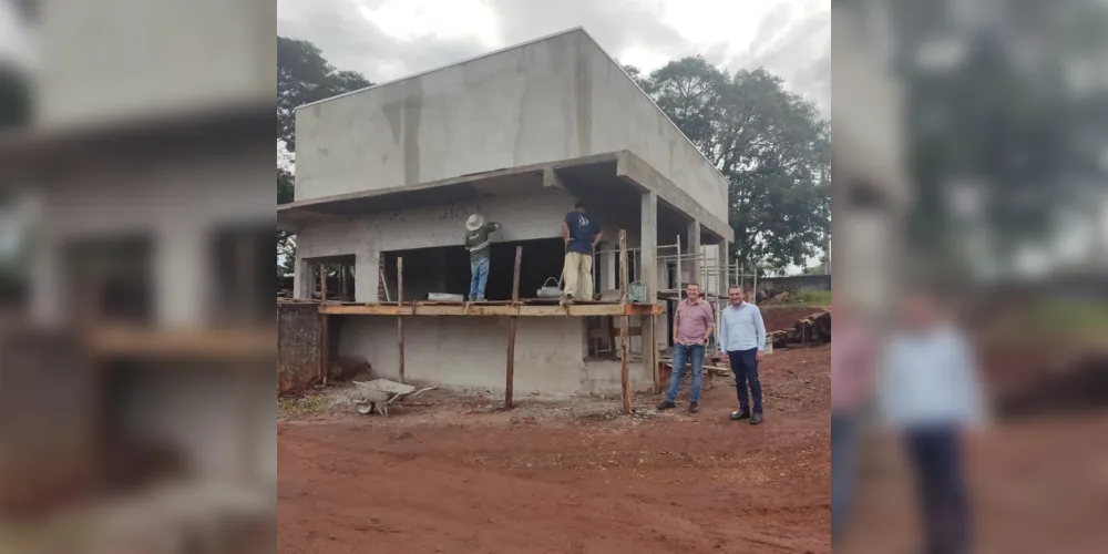 Prefeito Irani Barros (PSD) e o vice Potinho (MDB) estiveram presentes nas obras