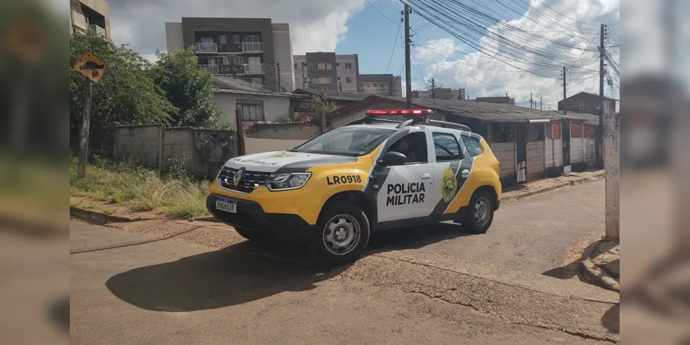 Samu e PM estiveram no local para conter a mulher que ameaçou a própria mãe