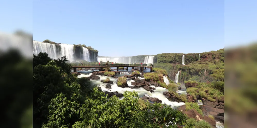 Voo direto Foz do Iguaçu-Lima será inaugurado com três frequências semanais em novembro