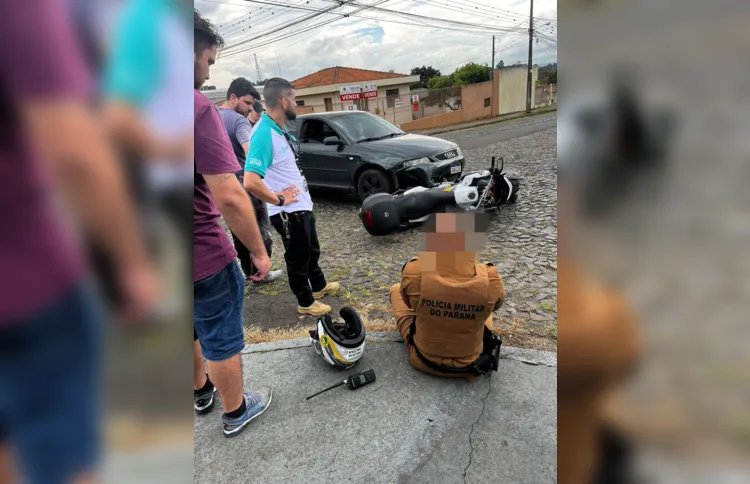 A ocorrência teve início enquanto a Polícia Militar realizava uma ‘blitz’ na avenida Ernesto Vilela; um dos policiais foi atingido por outro veículo durante a perseguição