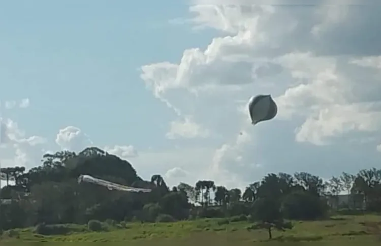 Informações apuradas pelo Jornal da Manhã e Portal aRede, o balão teria sido lançado em Curitiba, na região da Barreirinha