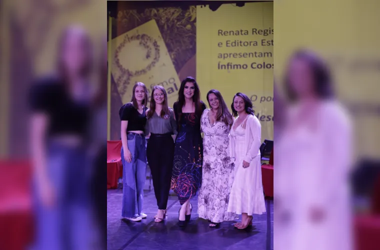 ) Érika Blonski, Josiane Blonski, Renata Regis Florisbelo, Ana Caroline Machado e Verônica Queji de Paula