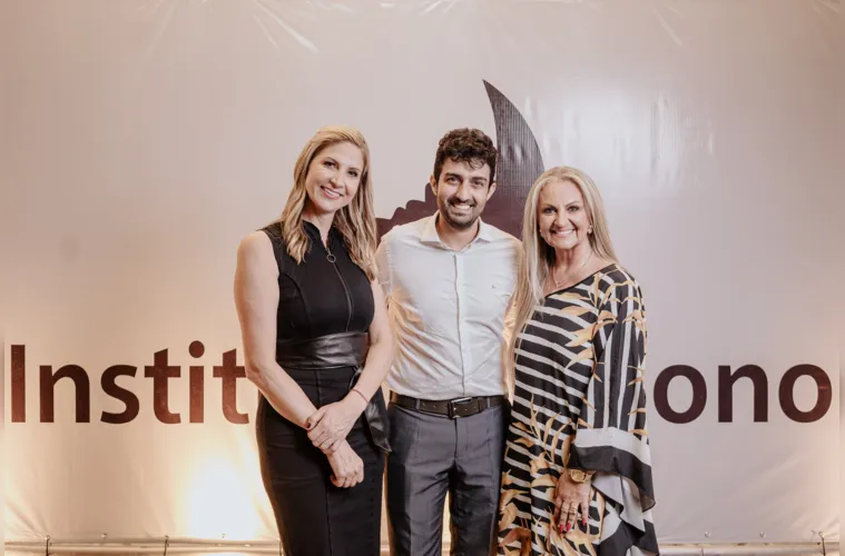 Luciana de Paula Souza, Omar El Sayed e Sharon Pontes