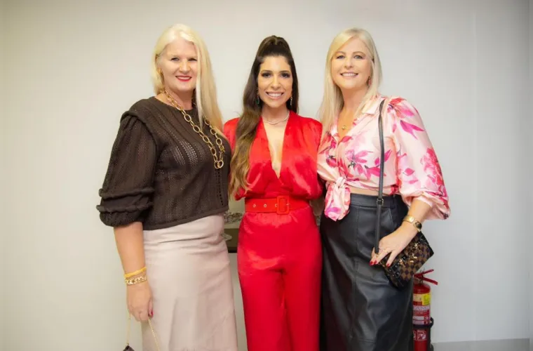 Tania Borato, Andressa Brunelli e Simone K. Oliveira