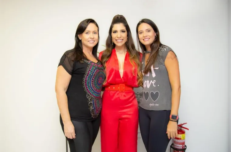 Daniele Hilgemberg Esperidião, Andressa Brunelli e Gabriela Hilgemberg Esperidião
